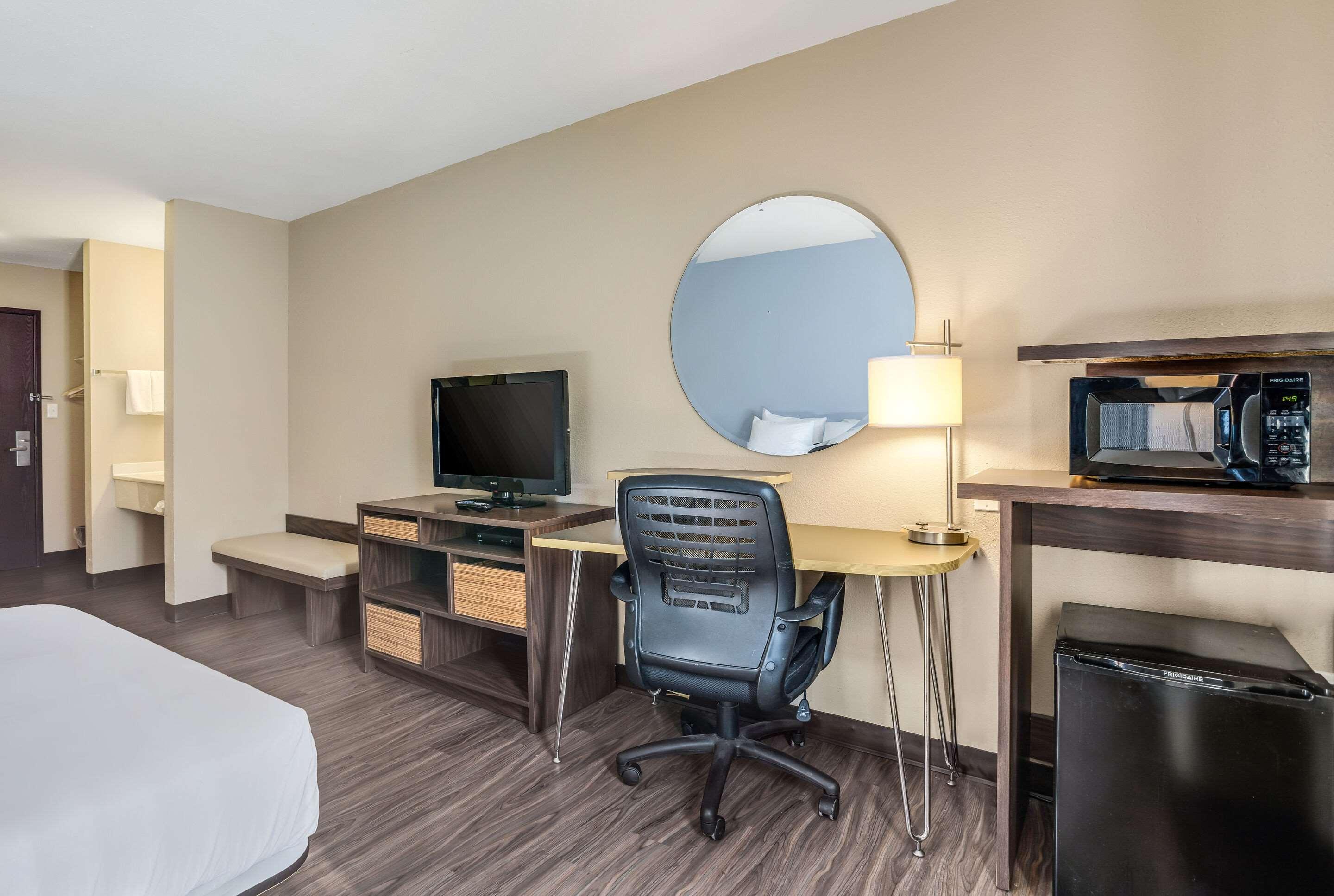 Quality Inn Calvert City - Paducah East Екстер'єр фото